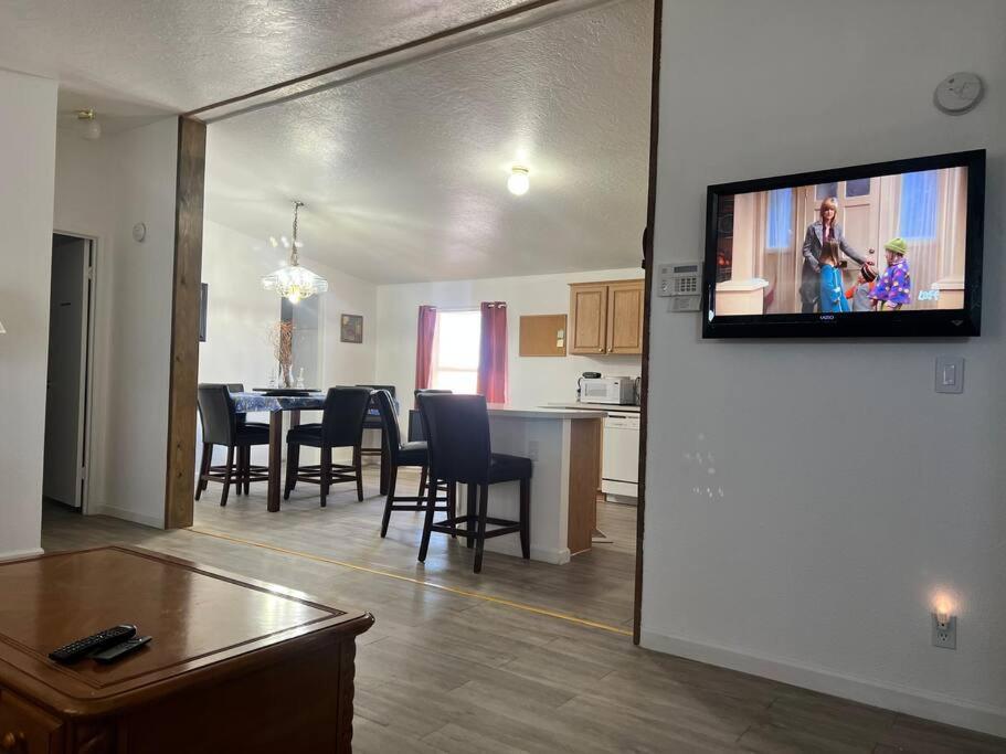 Death Valley/Prairiefire 3Bd/2Ba Home W/ Kitchen Pahrump Eksteriør bilde
